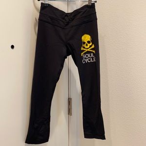 Lululemon SoulCycle run inspire crops